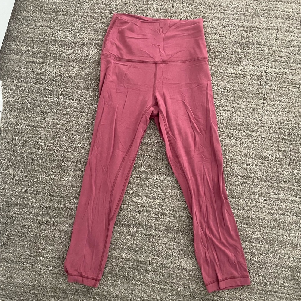 Lululemon align high rise crop 23” in mauve